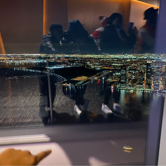 Meet your Posher, Francesseca - Picture 1 of 1